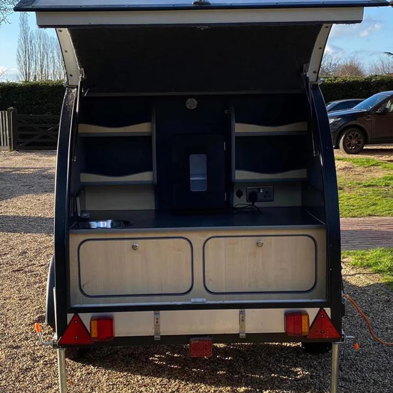 Custom RV Camper Van Travel Tr - Outdoor Adventure Vehicles recension och pris
